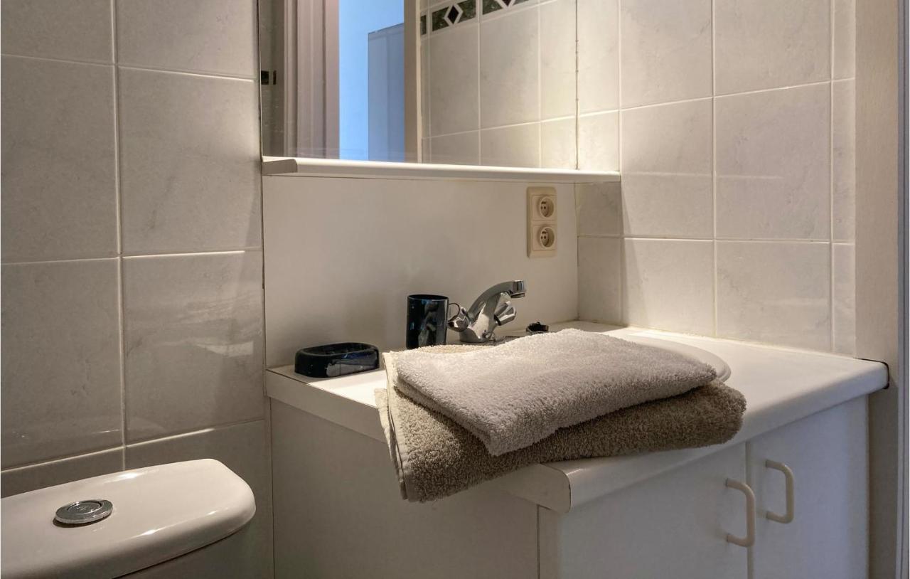 Nice Apartment In Oostende With Wifi Exterior photo